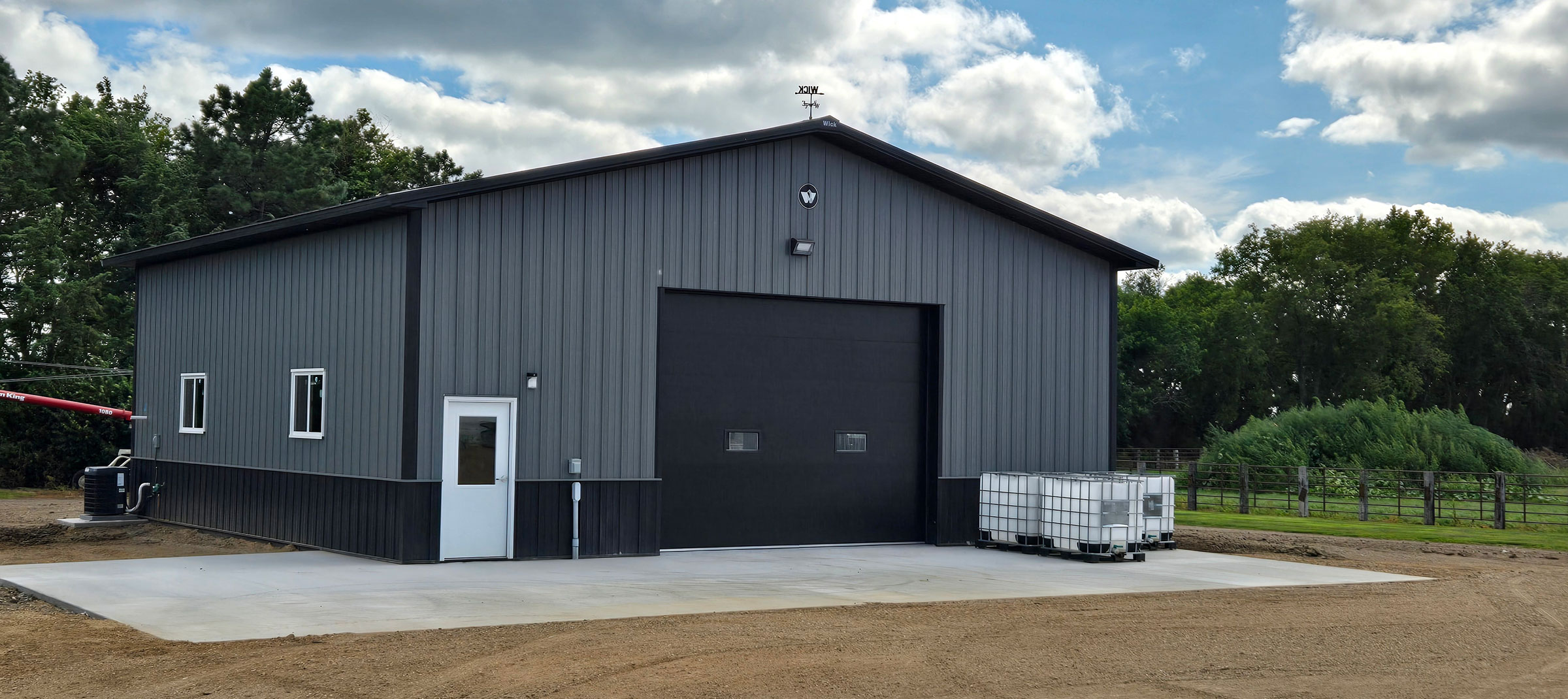 post frame agricultural Machine Shed